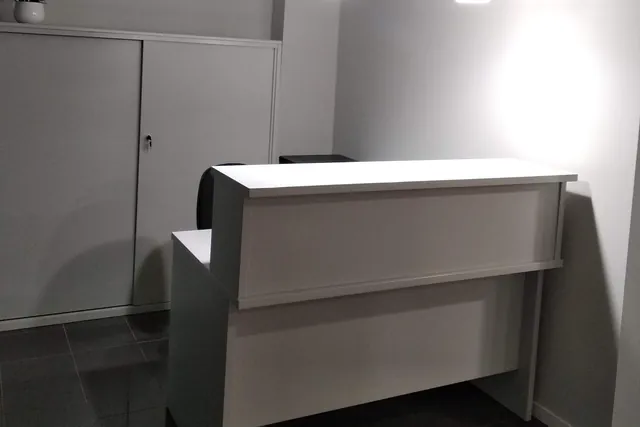 Benvinguts a Centre Atlas · La recepció, al Carrer Vallcalent, 1